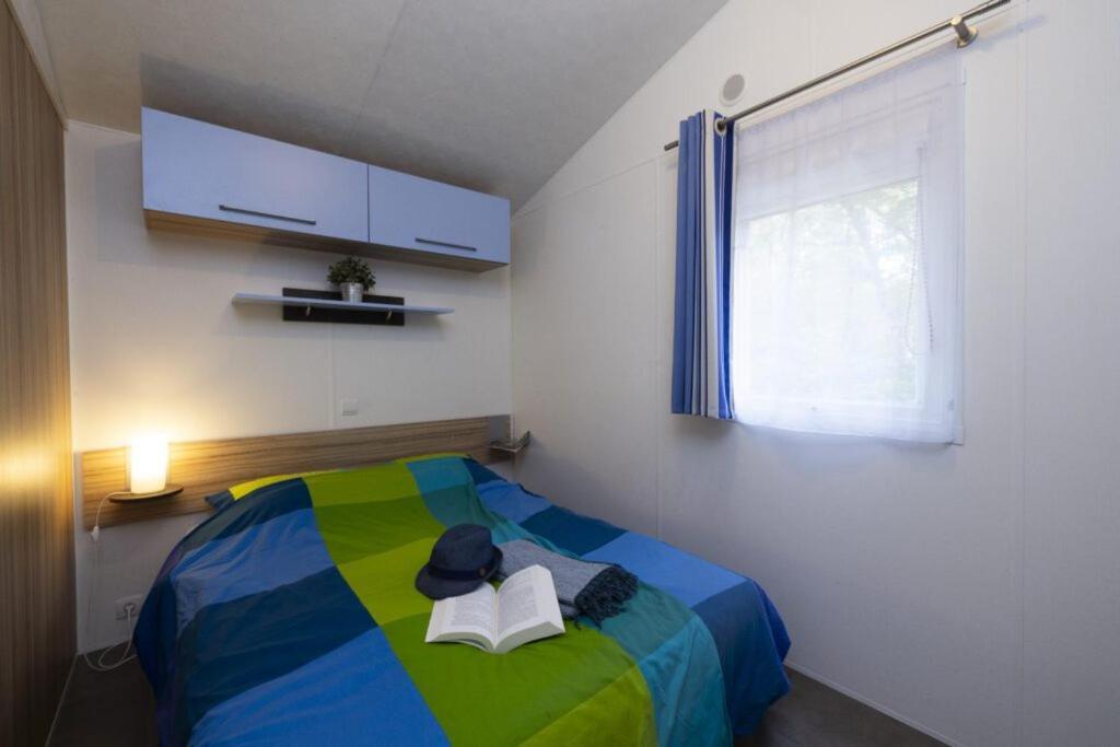 Camping Ushuaia Villages Au Bois Joli Andryes Екстер'єр фото