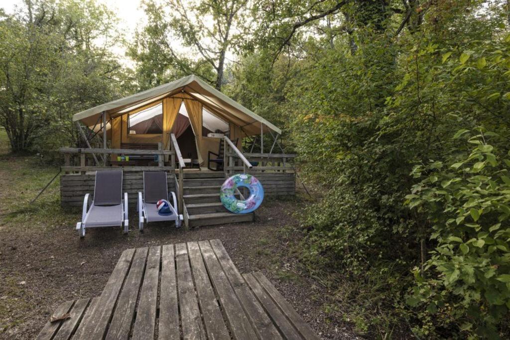 Camping Ushuaia Villages Au Bois Joli Andryes Екстер'єр фото